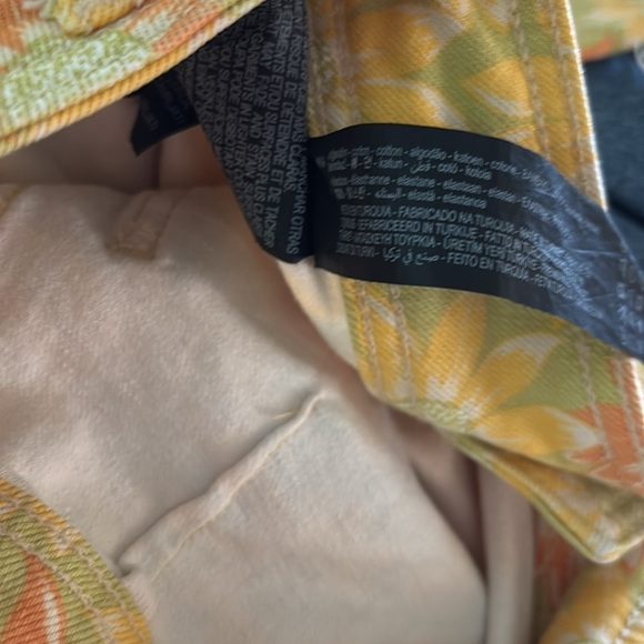 Zara Marine Straight High Waisted Yellow Sun Flower Denim Jean Sz 4 Ragged Hem - Picture 10 of 10